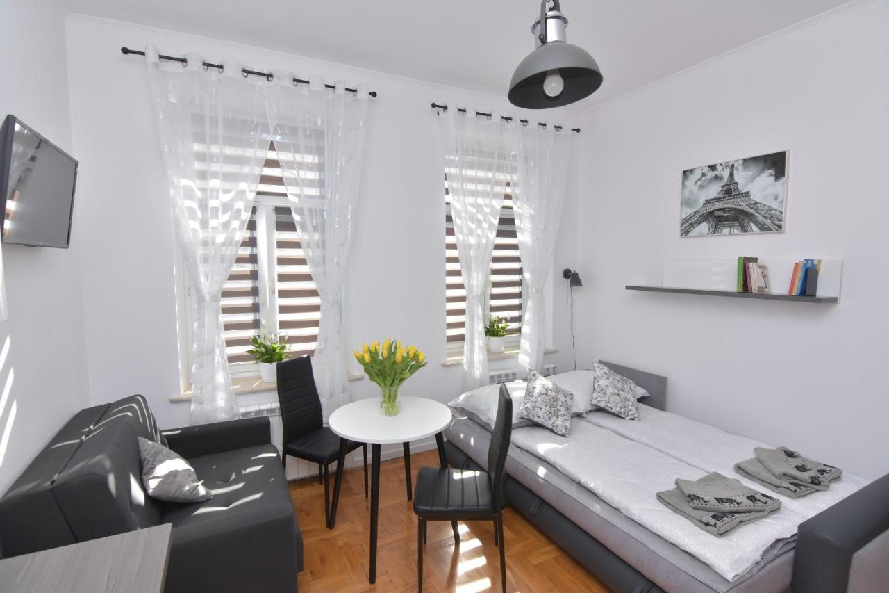 Studio Sanowa Przemysl Bagian luar foto