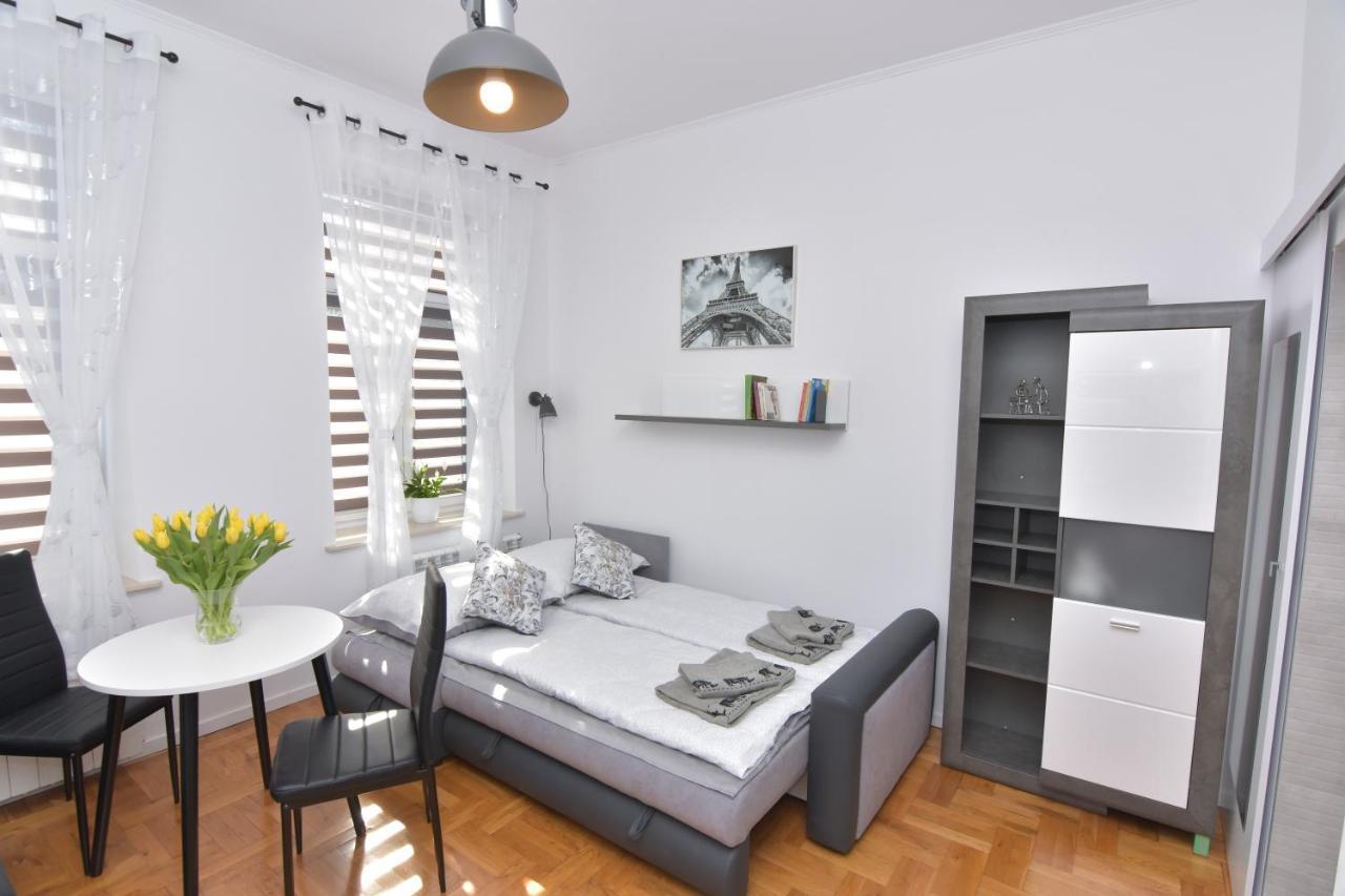 Studio Sanowa Przemysl Bagian luar foto